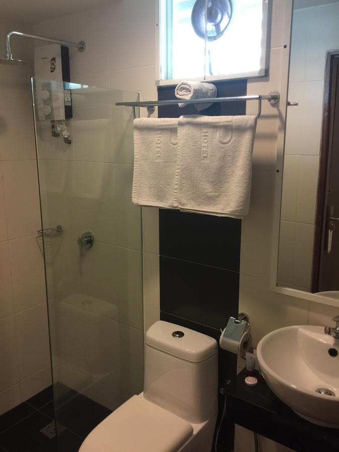 Premierz Hotel Labuan Exteriör bild